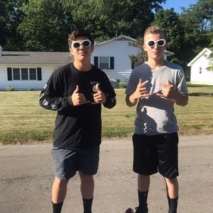 Meet your Posher, Dylan